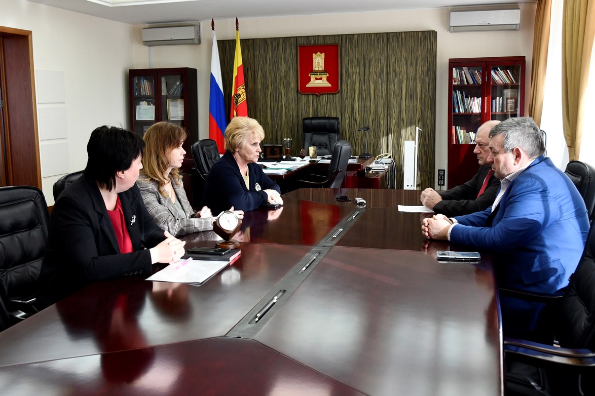 В Твери обсудили вопросы медицинской реабилитации ветеранов СВО 