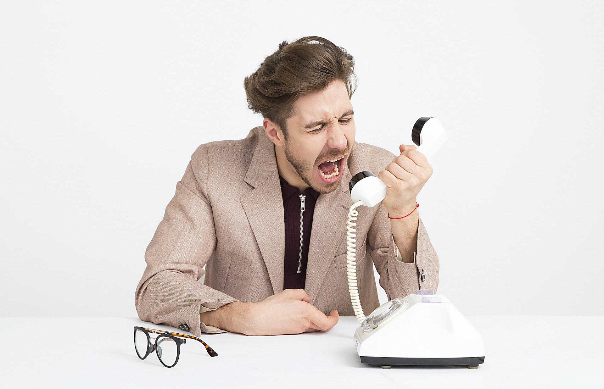 Тест. «Кто говорит? Слон!» — попробуйте так же быстро ответить на наши вопросы про телефон Photo by 
Icons8 Team on 
Unsplash