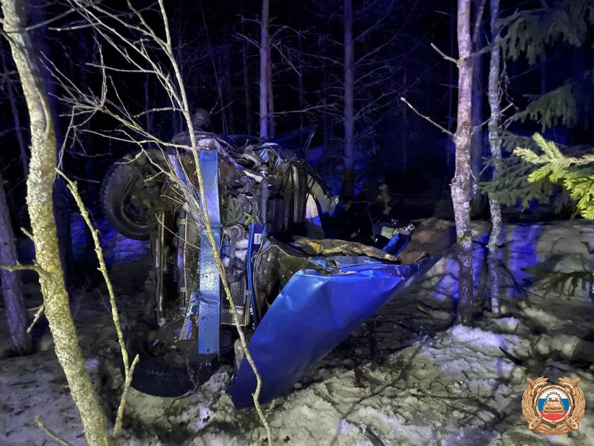 На М10 в Бологовском округе перевернулся автомобиль Фото: ГАИ