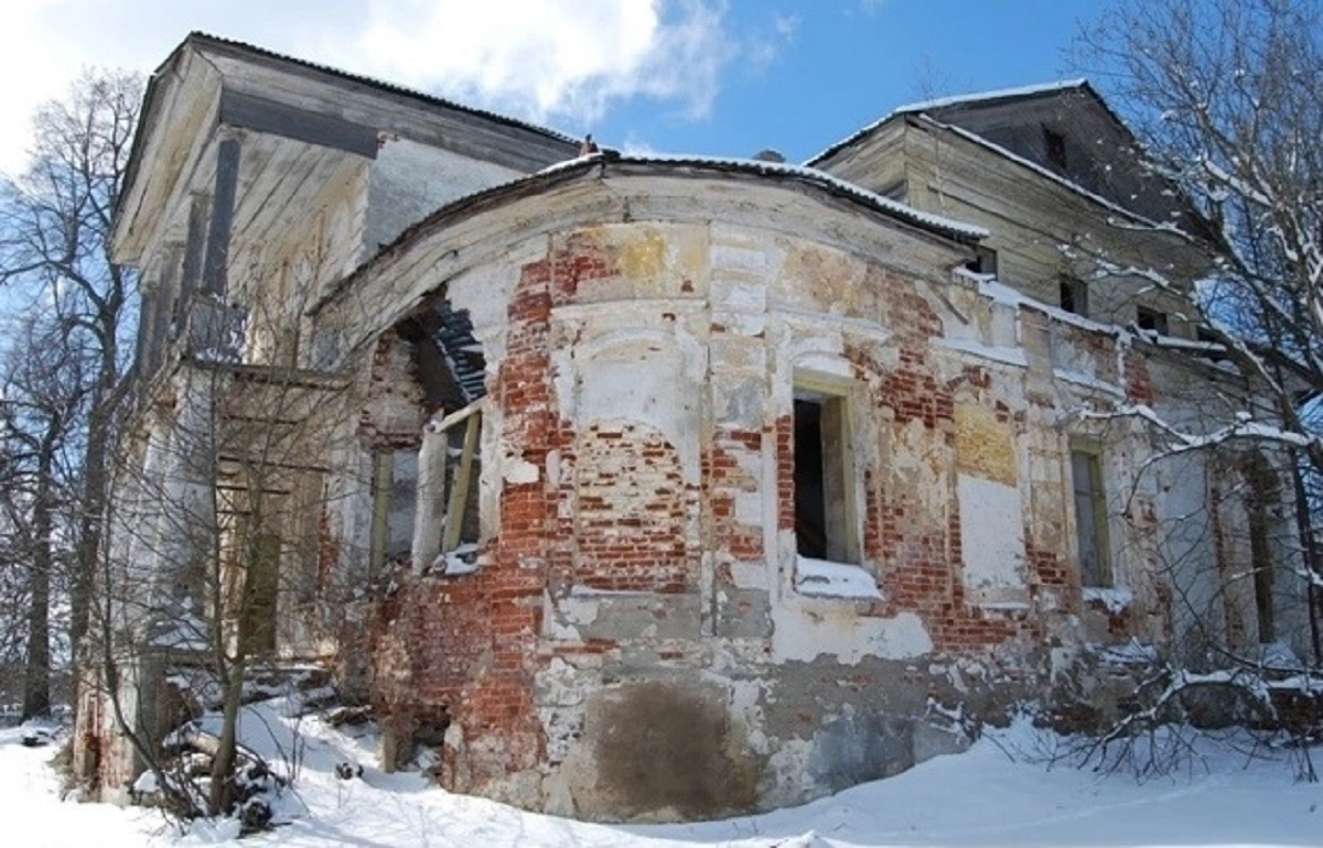 Прокуратура потребовала ограничить доступ к усадьбе Урусовых-Шахонских в Калязинском районе Фото: "Тверские своды"