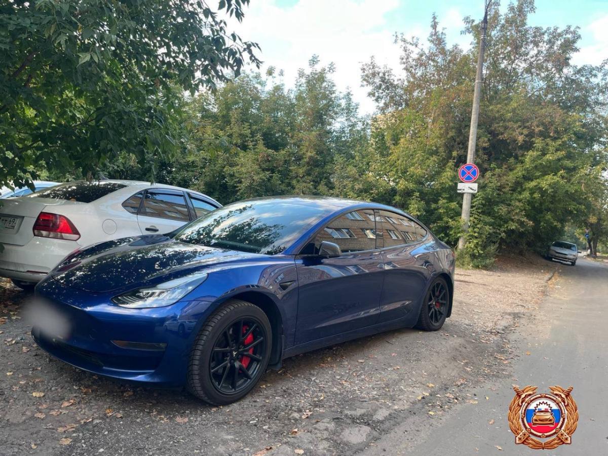 В Твери за тонировку оштрафовали 65 водителей  Фото: ГАИ В Твери за тонировку оштрафовали 65 водителей  Фото: ГАИ