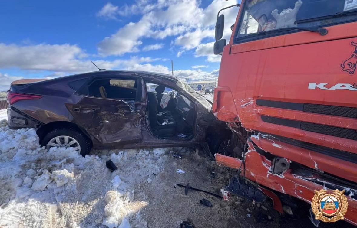 Виновник смертельного ДТП с Камазом управлял авто в пьяном виде и без прав - новости Афанасий