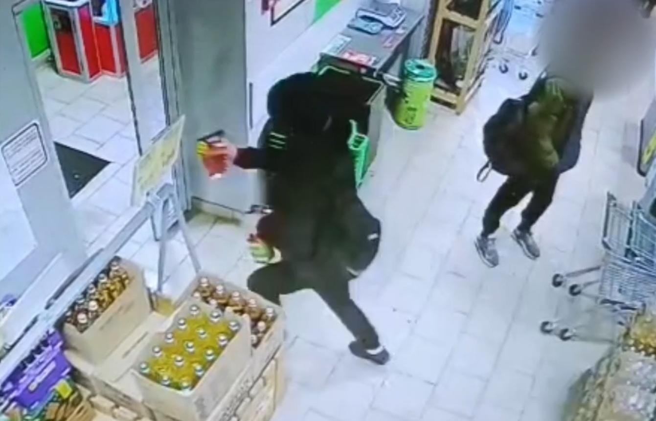 В Конаково полиция нашла ограбившего супермаркет любителя виски