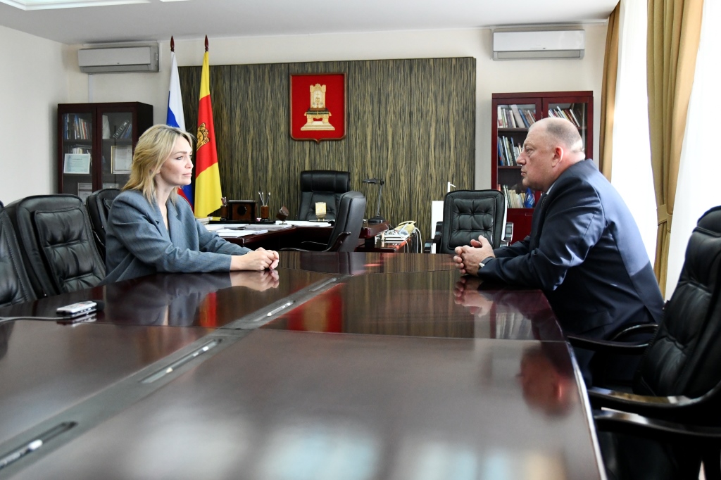 Законодательное Собрание и Управление Росимущества укрепляют сотрудничество 