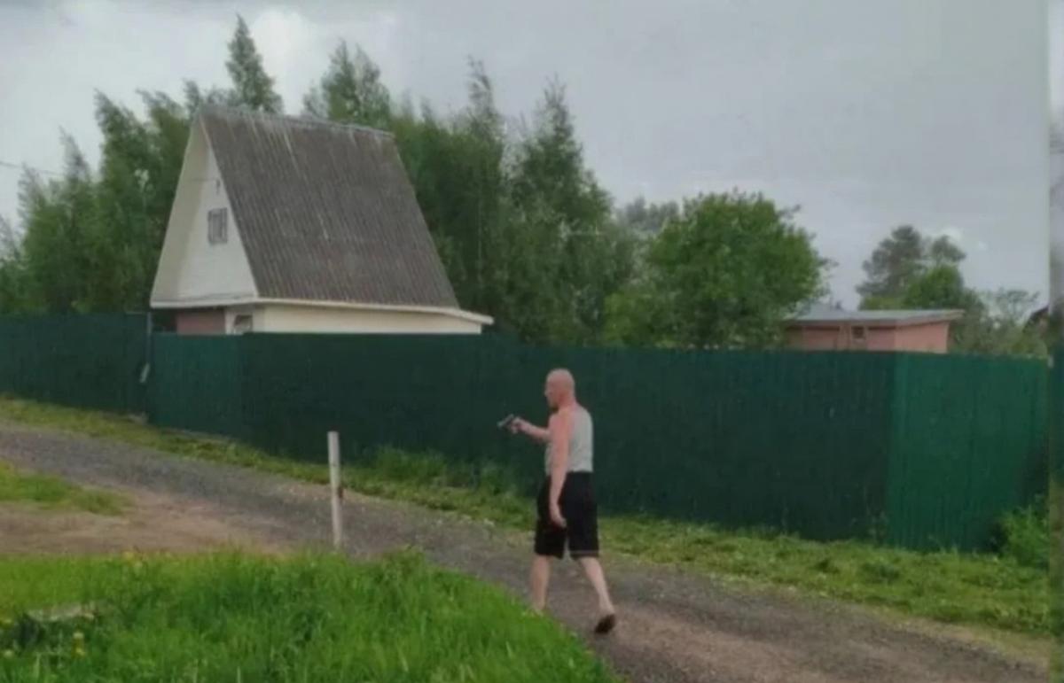  В СНТ под Тверью задержан мужчина, угрожавший другому оружием Фото: соцмедиа