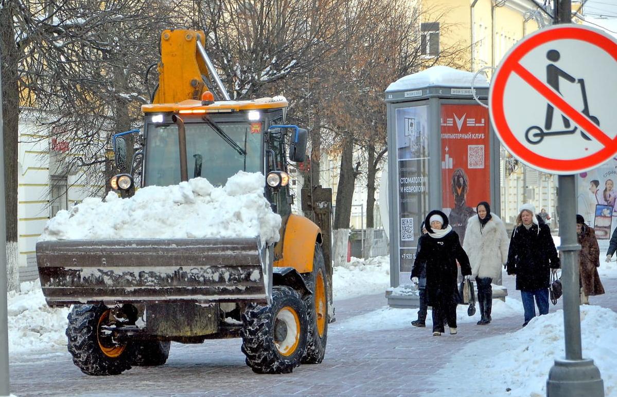 За неделю с улиц Твери вывезено порядка 24 тысяч кубометров снега - новости Афанасий