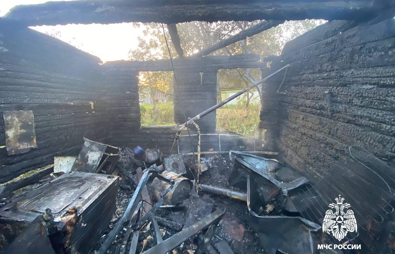 На пожаре под Зубцовом погиб человек - новости Афанасий