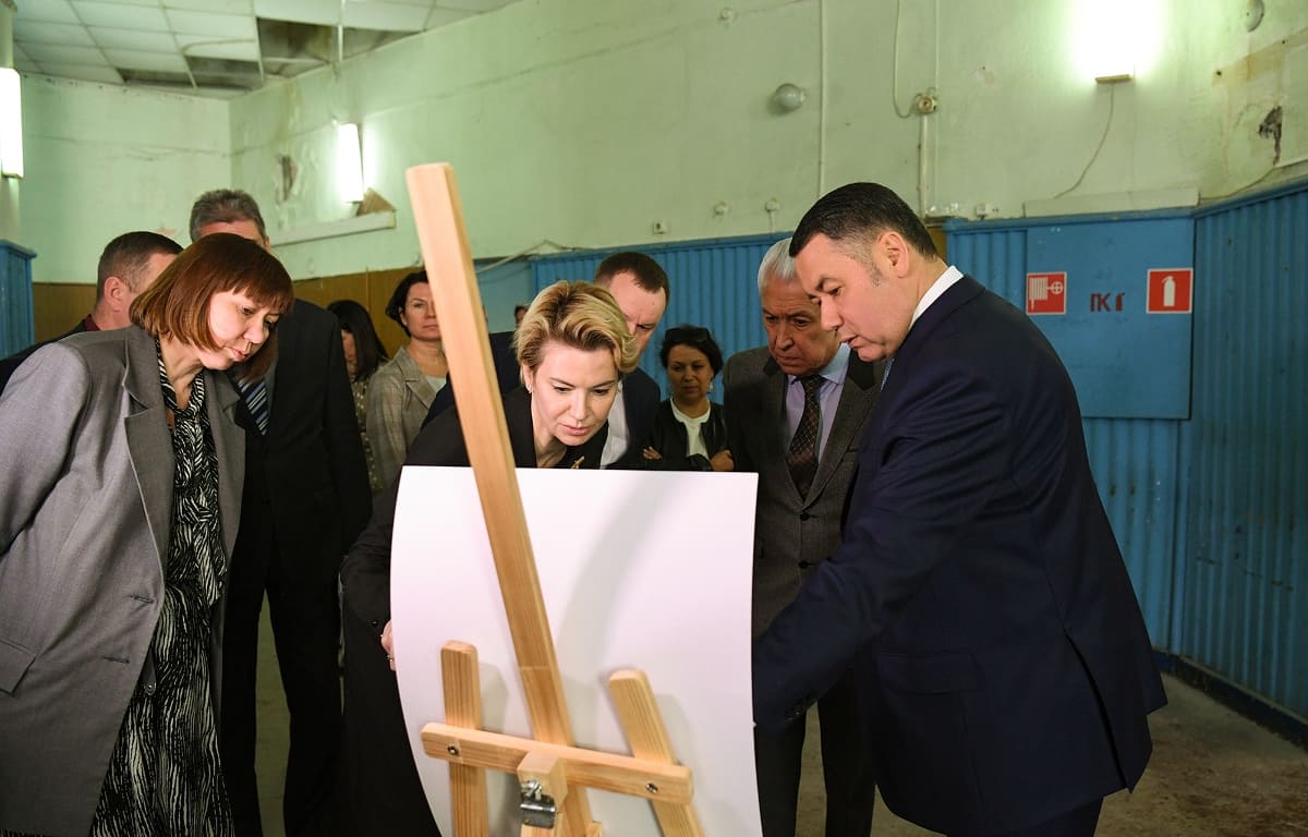 Губернатор Игорь Руденя осмотрел предназначенное для создание музея здание бывшего кинотеатра «Вулкан» в Твери - новости Афанасий