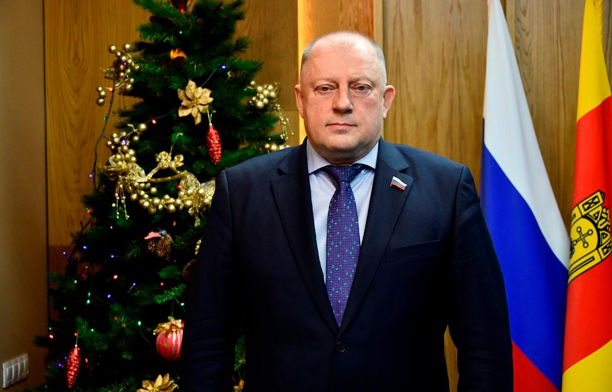 Поздравление председателя Законодательного Собрания Тверской области Сергея Голубева Фото: архив редакции