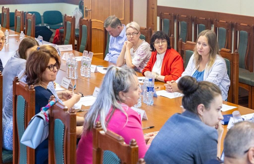 В ТвГТУ прошел круглый стол, посвященный патриотическому воспитанию - новости Афанасий