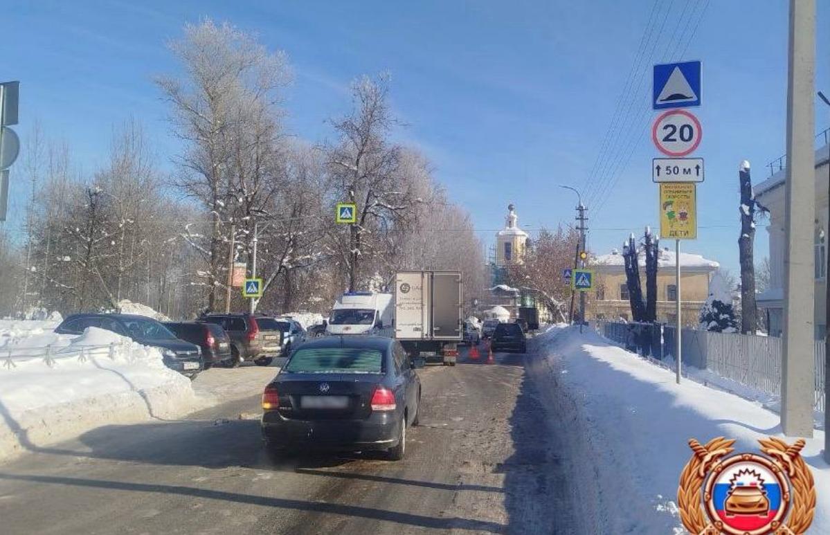 В Торжке машина сбила подростка - новости Афанасий