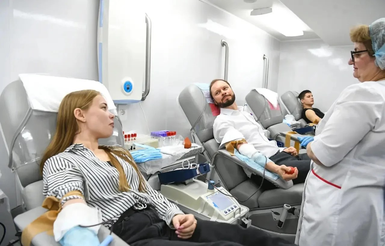 Виталий Королев стал донором 