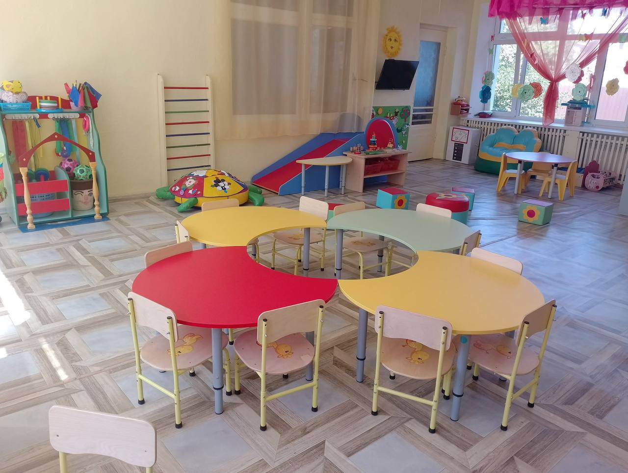 В Тверской области увеличили количество школ и садов, где пройдет ремонт 