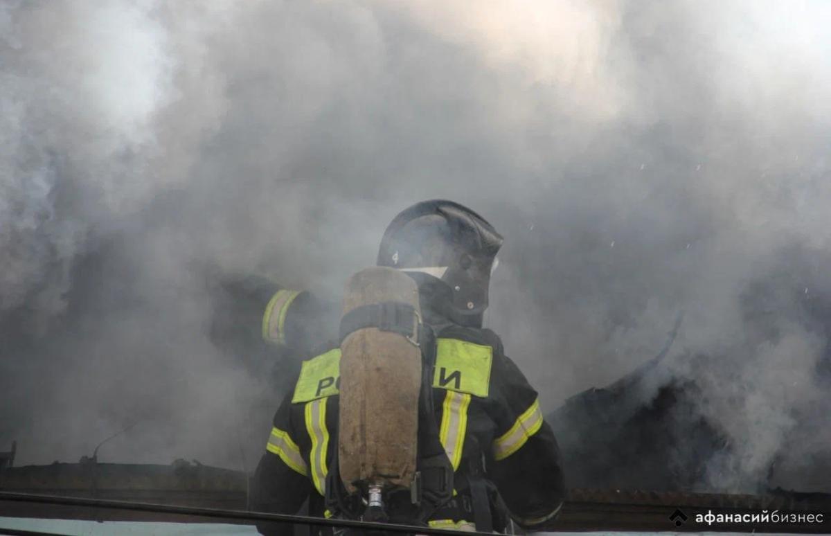 В гаражном кооперативе в Твери случился пожар 