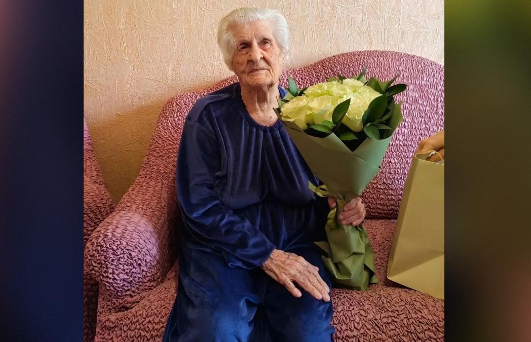 100-летие празднует ветеран, труженица тыла Анна Максимовна Домрачева - новости Афанасий