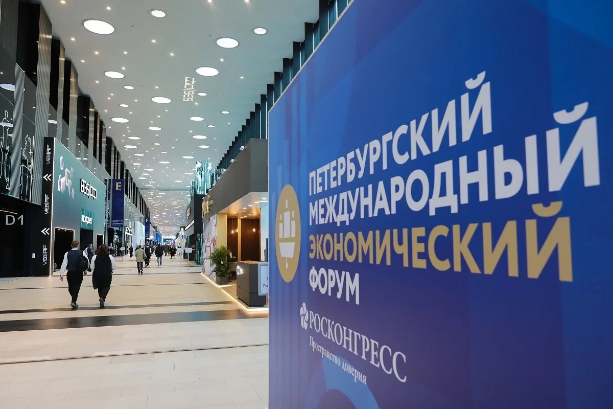 В рамках ПМЭФ ВСК и Банки.ру договорились о сотрудничестве Фото: Фотобанк Росконгресс, 
автор Сергей Коньков