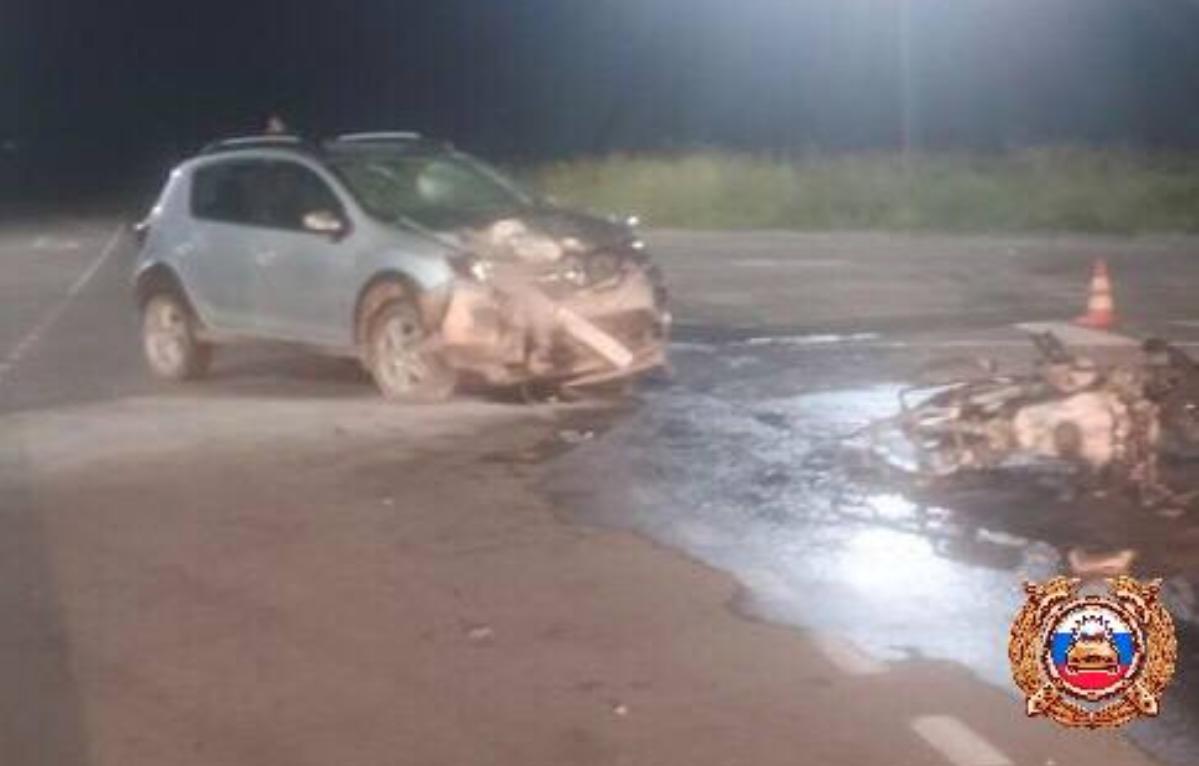 В Тверской области мопед столкнулся с автомобилем и загорелся - новости Афанасий