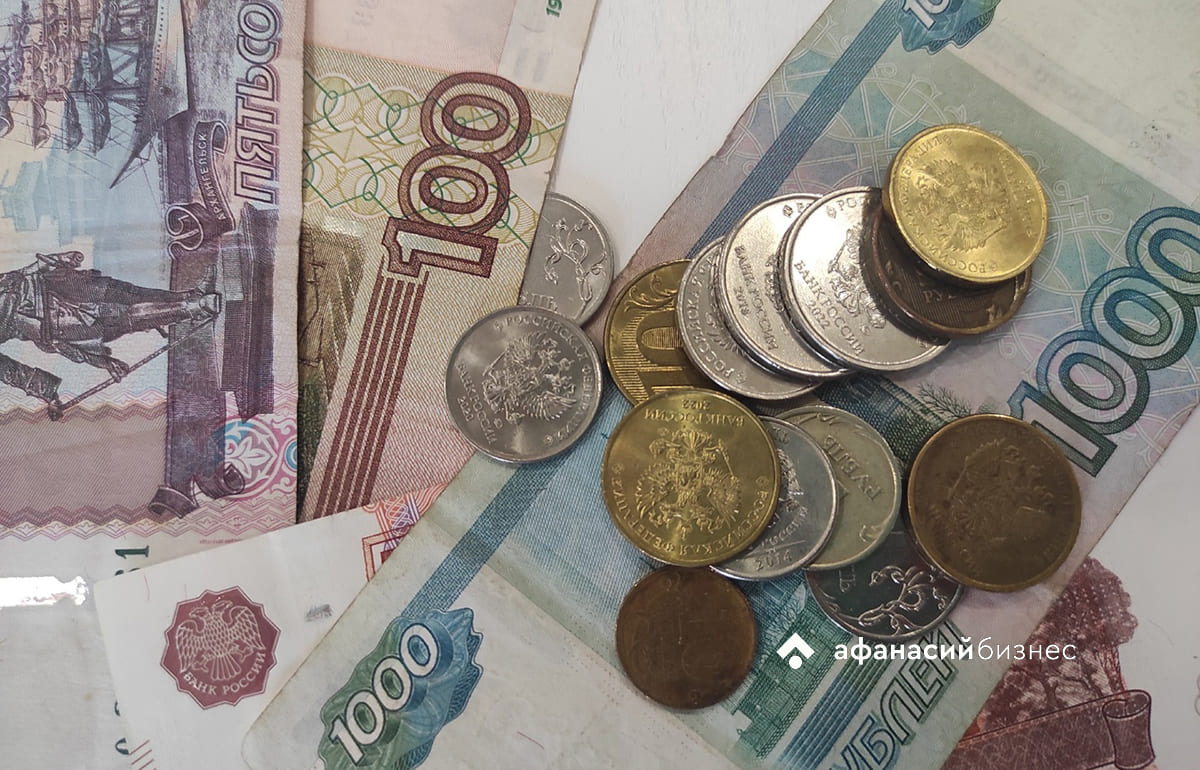 Стало известно, в каких курортных городах россияне больше всего тратят денег