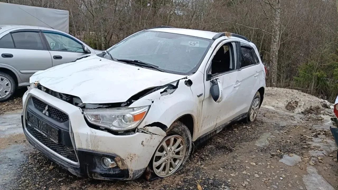 Житель Ржева на угнанном кроссовере попал в серьезное ДТП - новости Афанасий