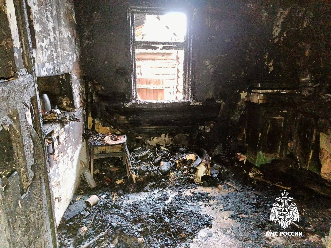 Два человека в Тверской области погибли из-за непотушенной сигареты 