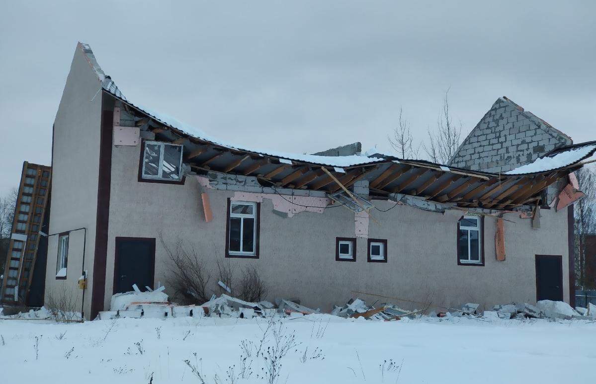 В Твери обрушилась кровля частного дома - новости Афанасий