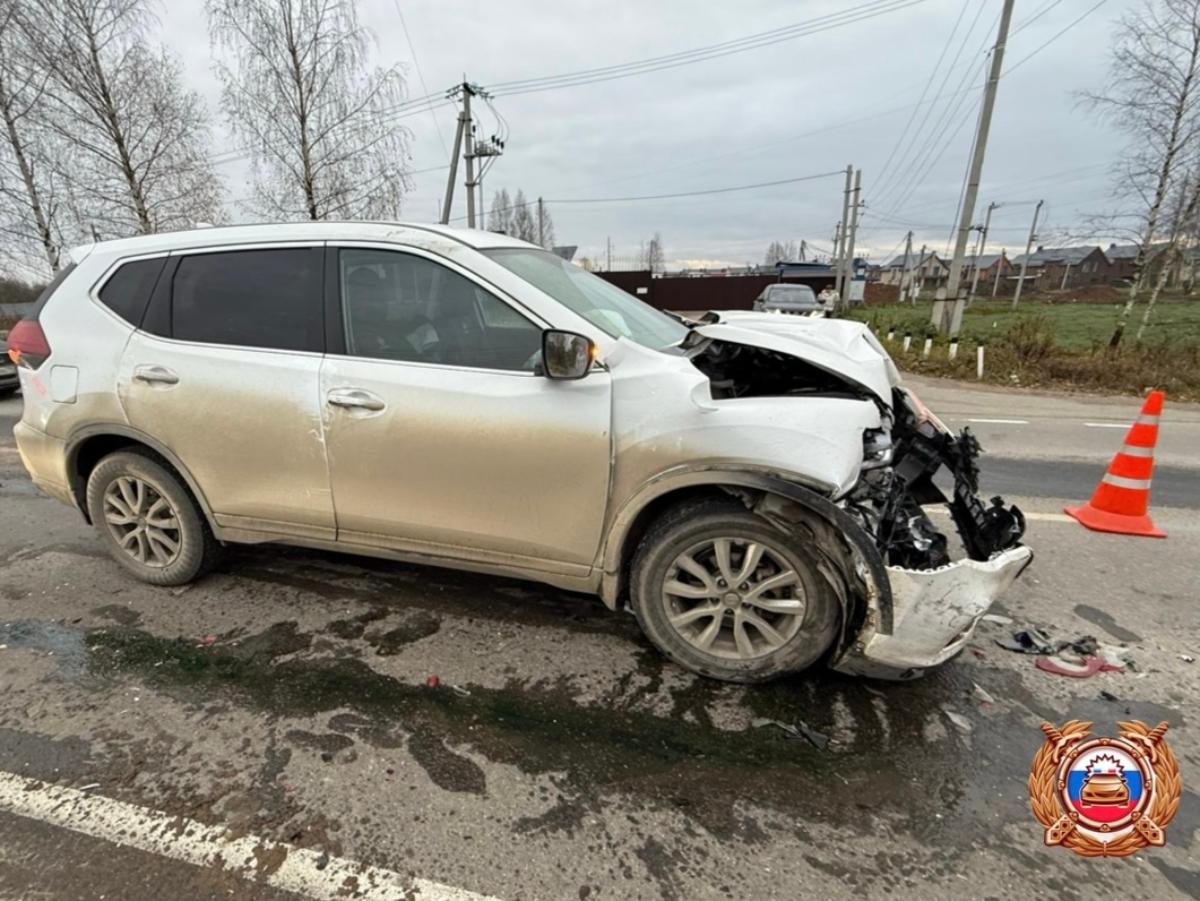 В ДТП под Тверью пострадала женщина с годовалым мальчиком Фото: ГАИ
