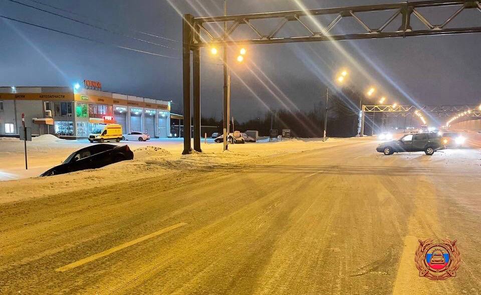 Под Тверью на М10 произошло еще одно ДТП, есть пострадавший Фото: Госавтоинспекция Тверской области