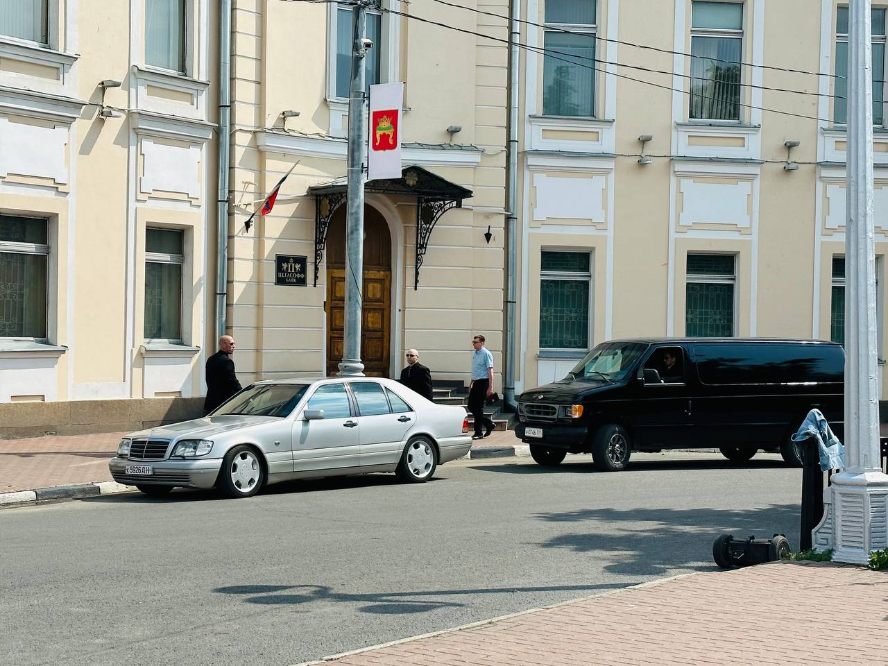 В Твери в Центробанке снимали эпизод для второго сезона «Лимитчиц» 