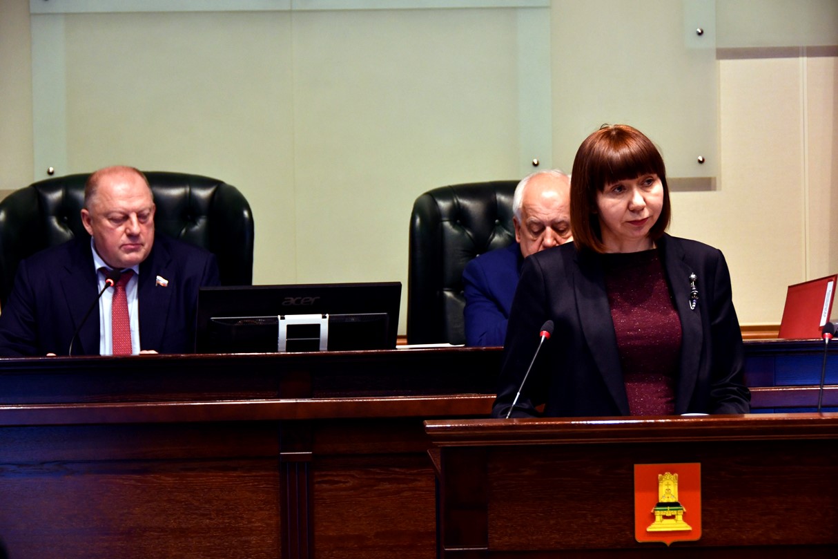 Принят бюджет  Тверской области на ближайшие три года 