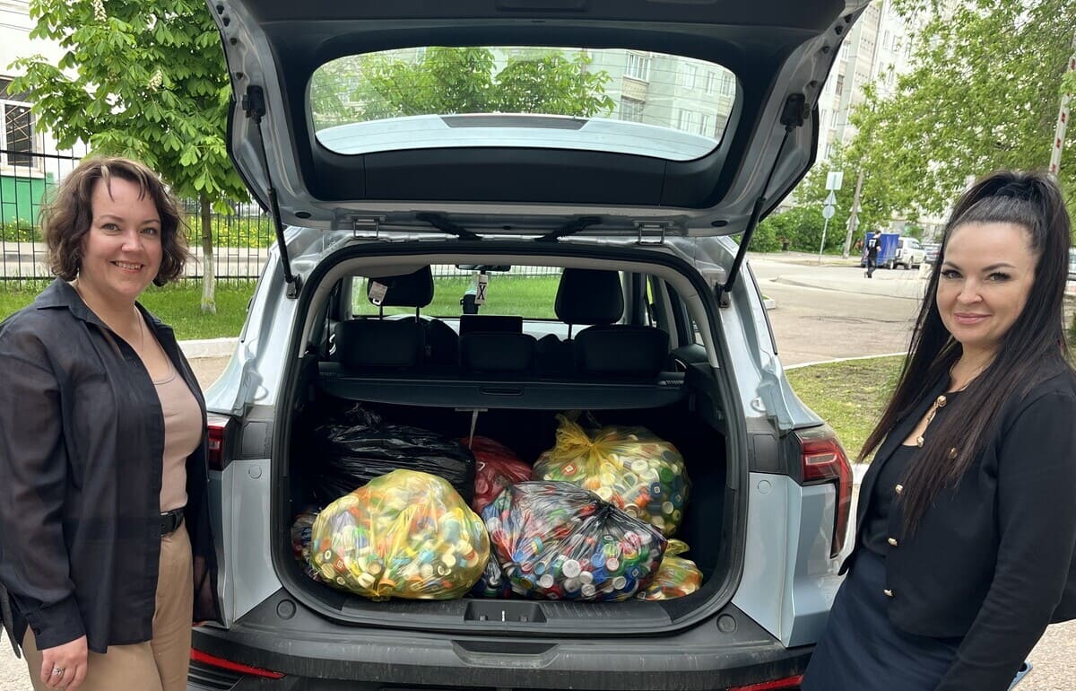 Более 30 кг «добрых крышечек» собрали сотрудники Россельхознадзора в Твери - новости Афанасий