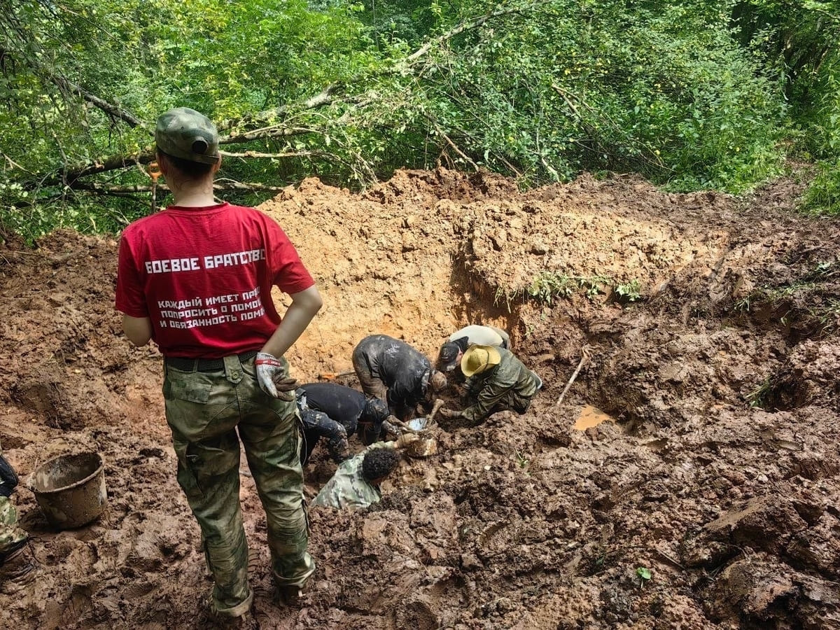 Поисковики просят помочь с расшифровкой медальона бойца, найденного под Ржевом Фото: 
Поисковый отряд "Орёл" пгт. Оленино
