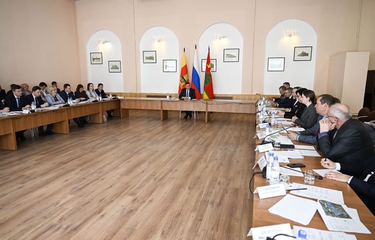 Представлен проект первого в Тверской области мастер-плана — города Бежецка - новости Афанасий