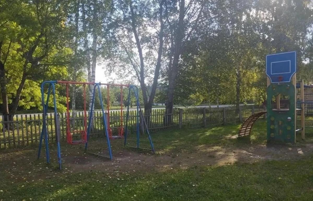 В Спировском округе участок под детской площадкой не был поставлен на учет - новости Афанасий