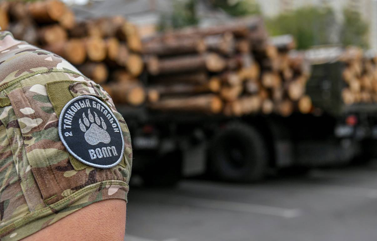 Правительством Тверской области направлена вторая автоколонна с пиломатериалами танковому батальону «Волга» - новости Афанасий