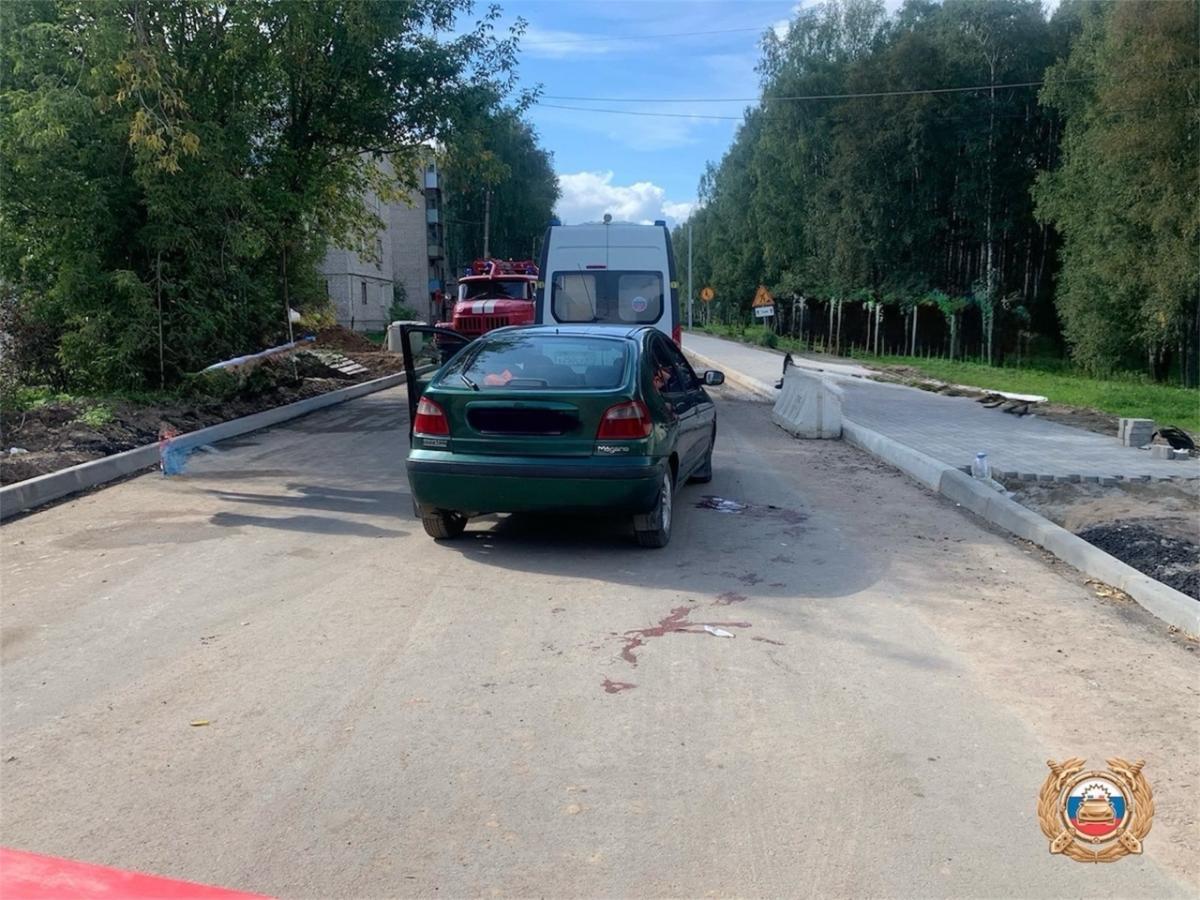 В Бежецке мужчина на Renault насмерть сбил пенсионерку Фото: Бежецкая Госавтоинспекция