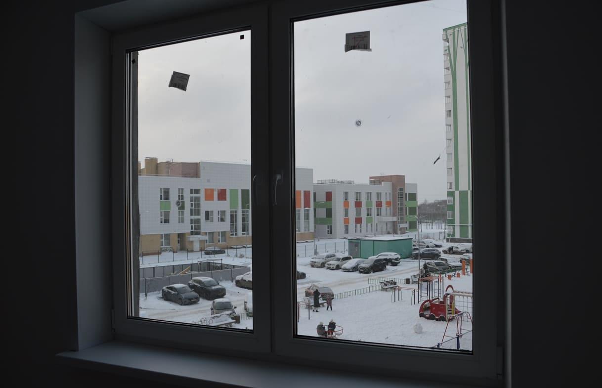 Жители пострадавшего от БПЛА дома в Твери возвращаются в квартиры после ремонта - новости Афанасий