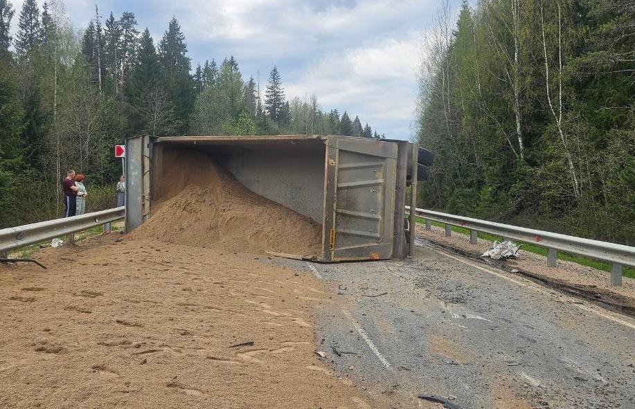 В Твери по факту ДТП с тремя погибшими возбуждено уголовное дело - новости Афанасий