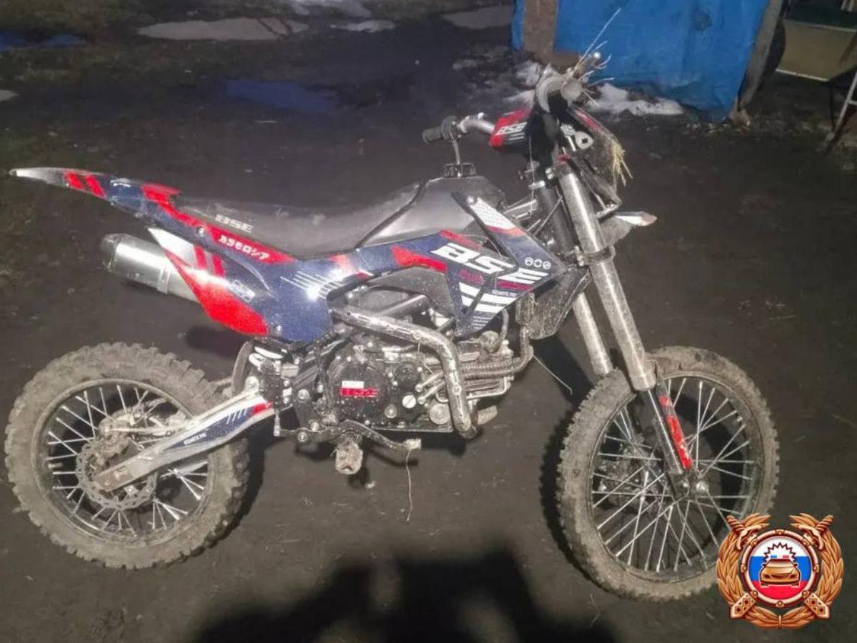 Двое подростков на питбайке пострадали в ДТП в Тверской области Фото: ГАИ