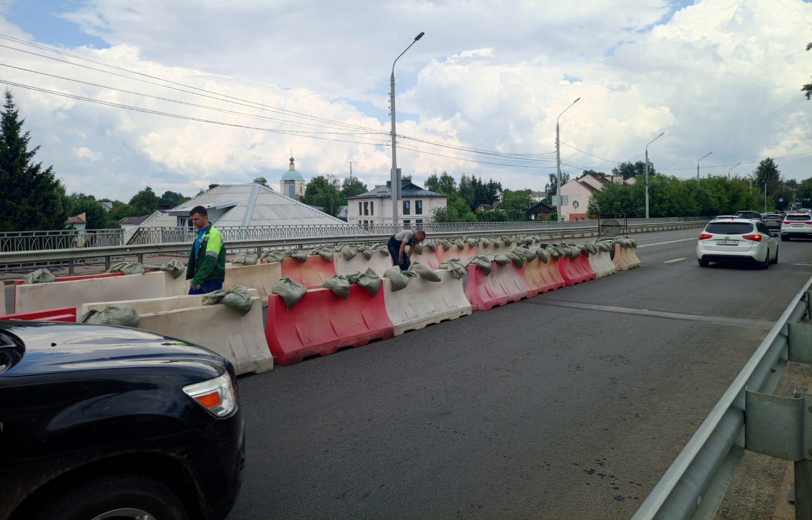 В Твери ограничили движение на Тверецком мосту - новости Афанасий