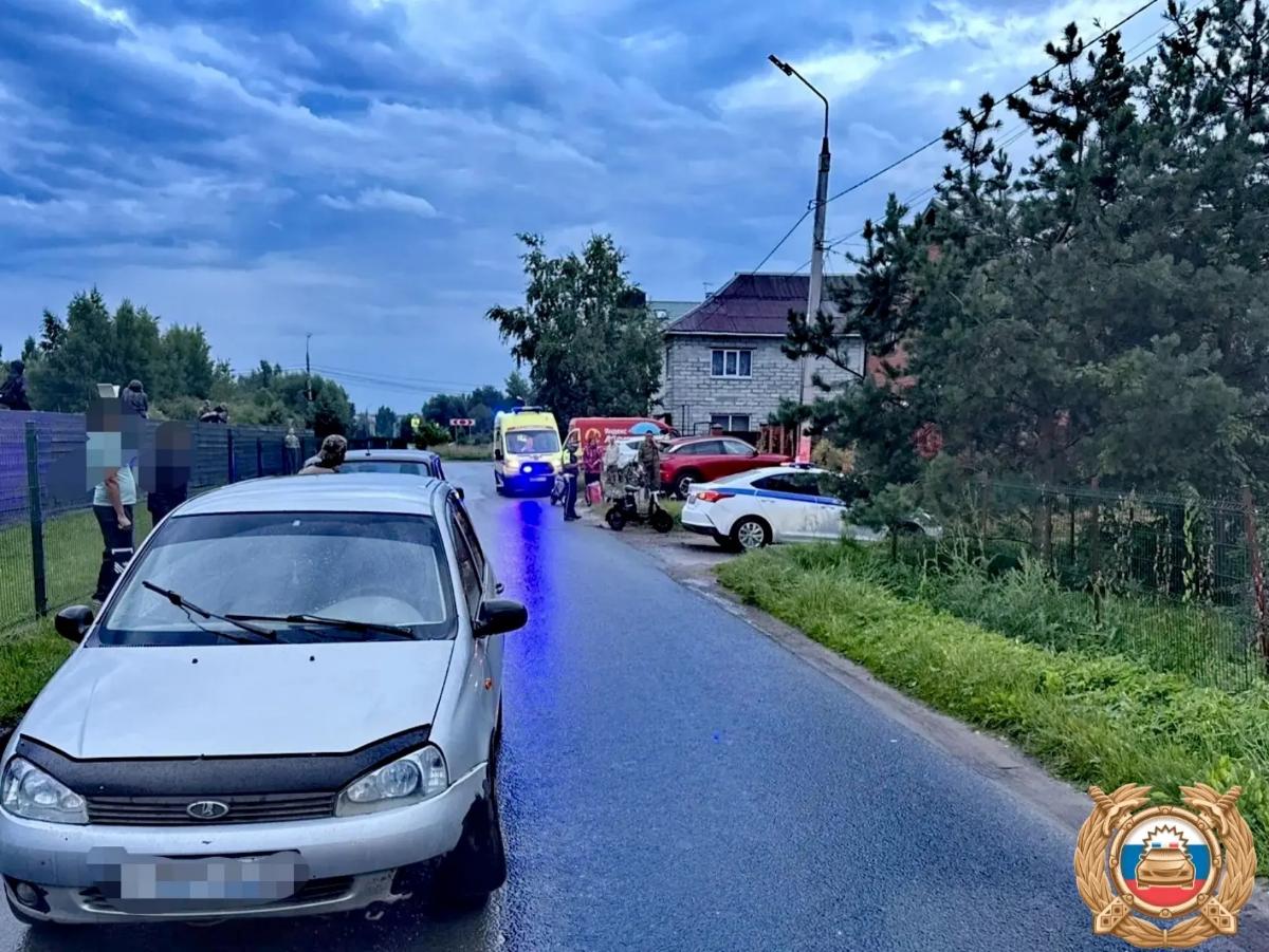 В Твери автомобилист на скорости сбил самокатчика Фото: ГАИ