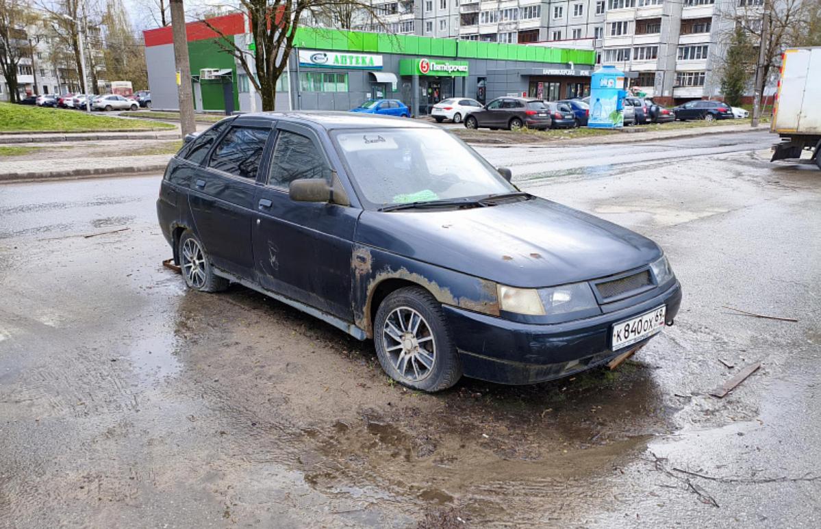 В Твери ищут владельца автомобиля, брошенного на улице Фрунзе - новости Афанасий