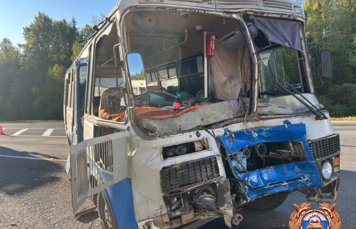 Бастрыкин поручил возбудить дело после ДТП с автобусом в Тверской области - новости Афанасий