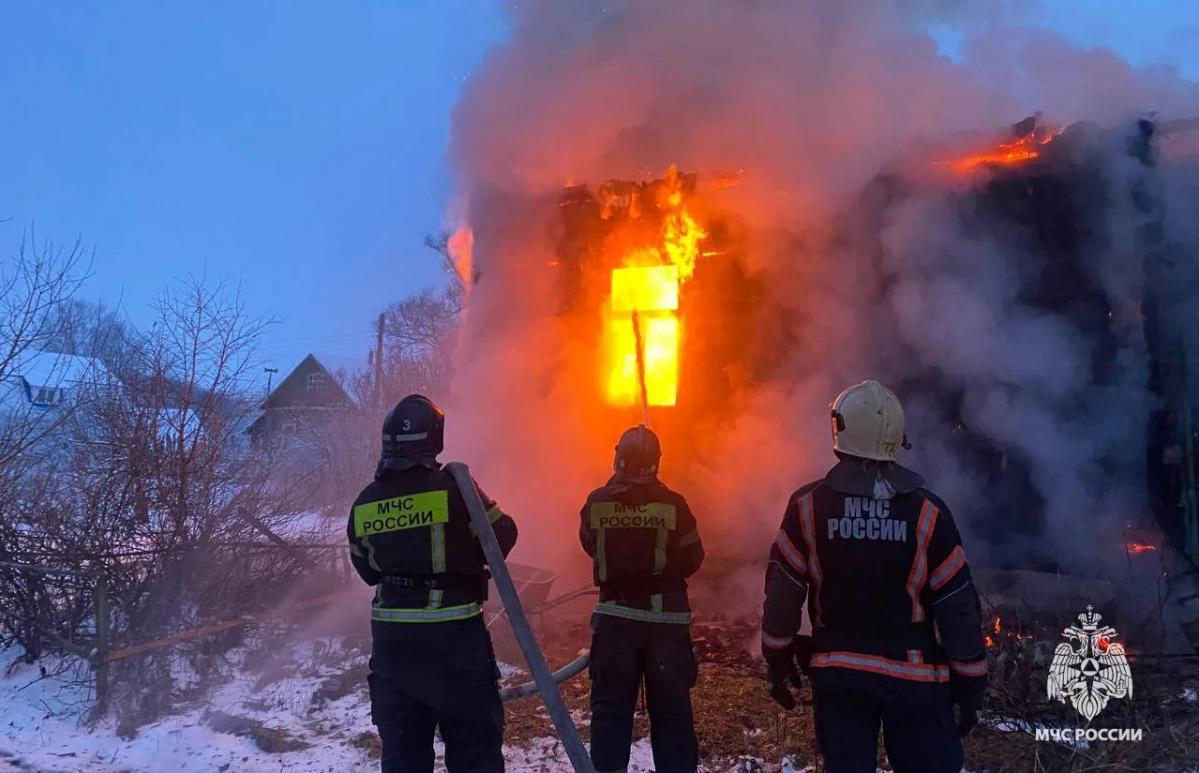 На пожаре в деревне Ярково под Тверью погиб человек - новости Афанасий