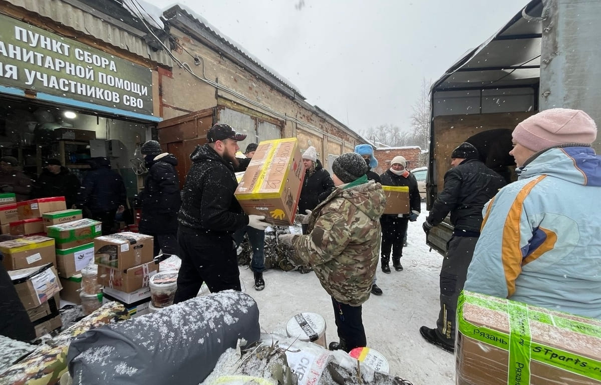 Муниципалитеты Тверской области передали участникам СВО новогодние подарки - новости Афанасий