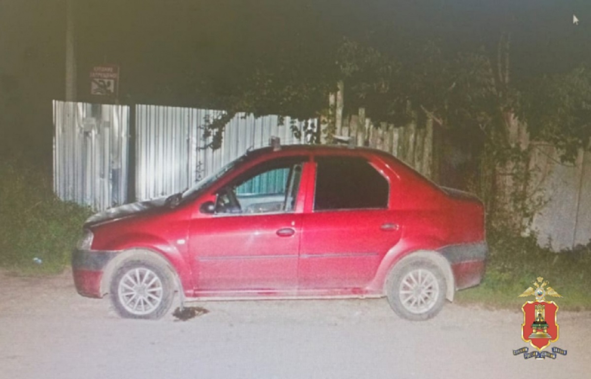 В Кимрах ревнивец попытался поджечь автомобиль, принадлежащий новому мужу его бывшей супруги Фото: пресс-служба УМВД России по Тверской области
