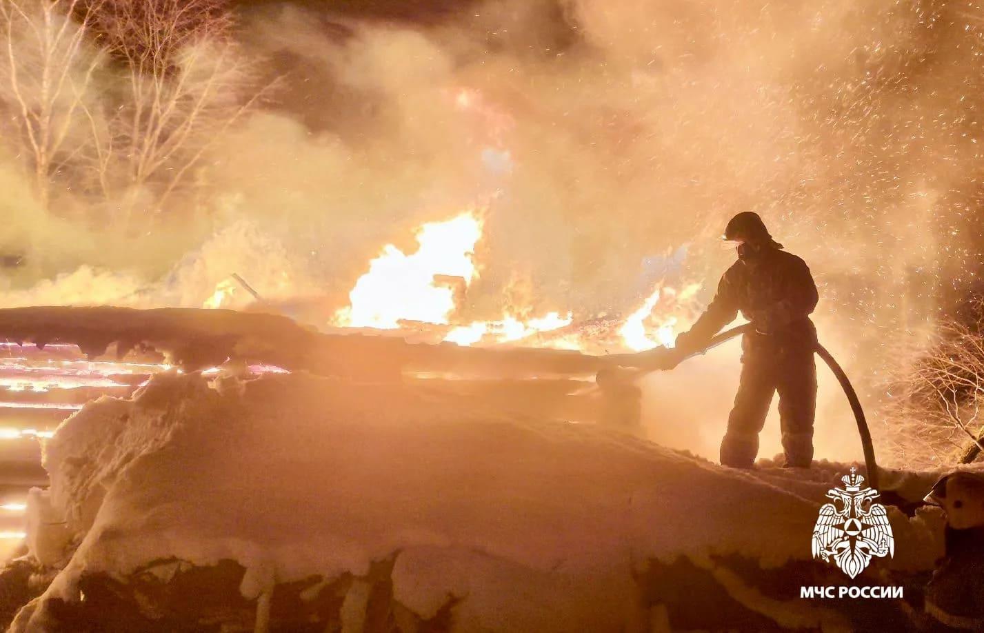 Под Весьегонском в Тверской области пожарные спасли деревню - новости Афанасий