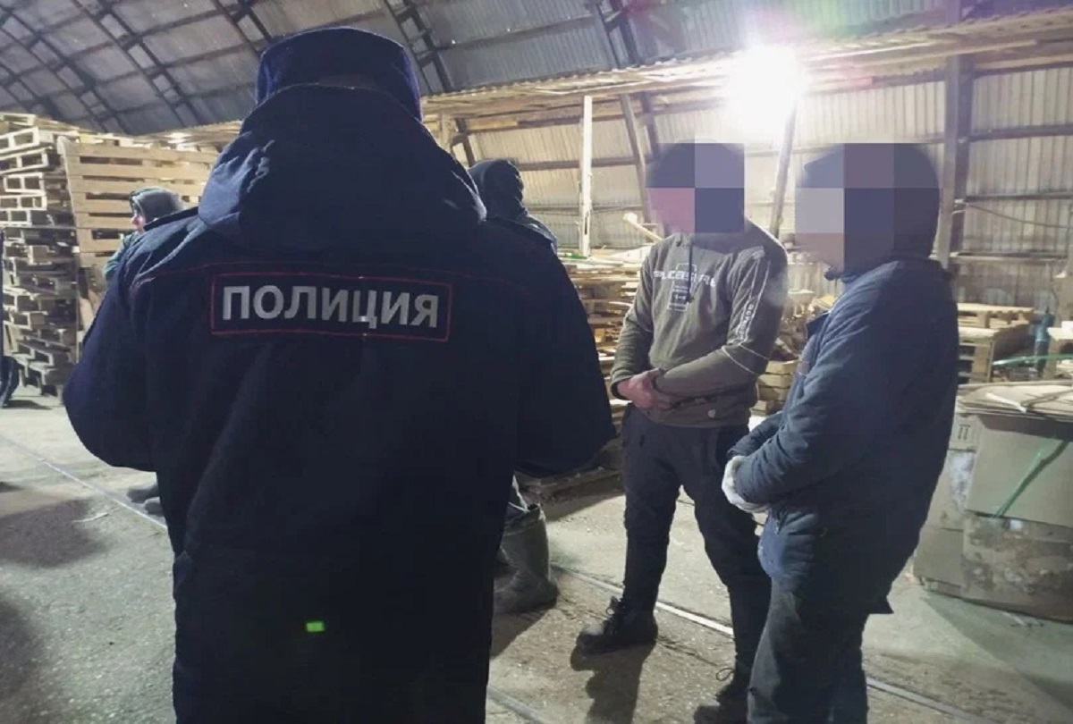 Житель Твери фиктивно прописал на своей жилплощади несколько иностранных граждан Фото: архив Afanasy.biz