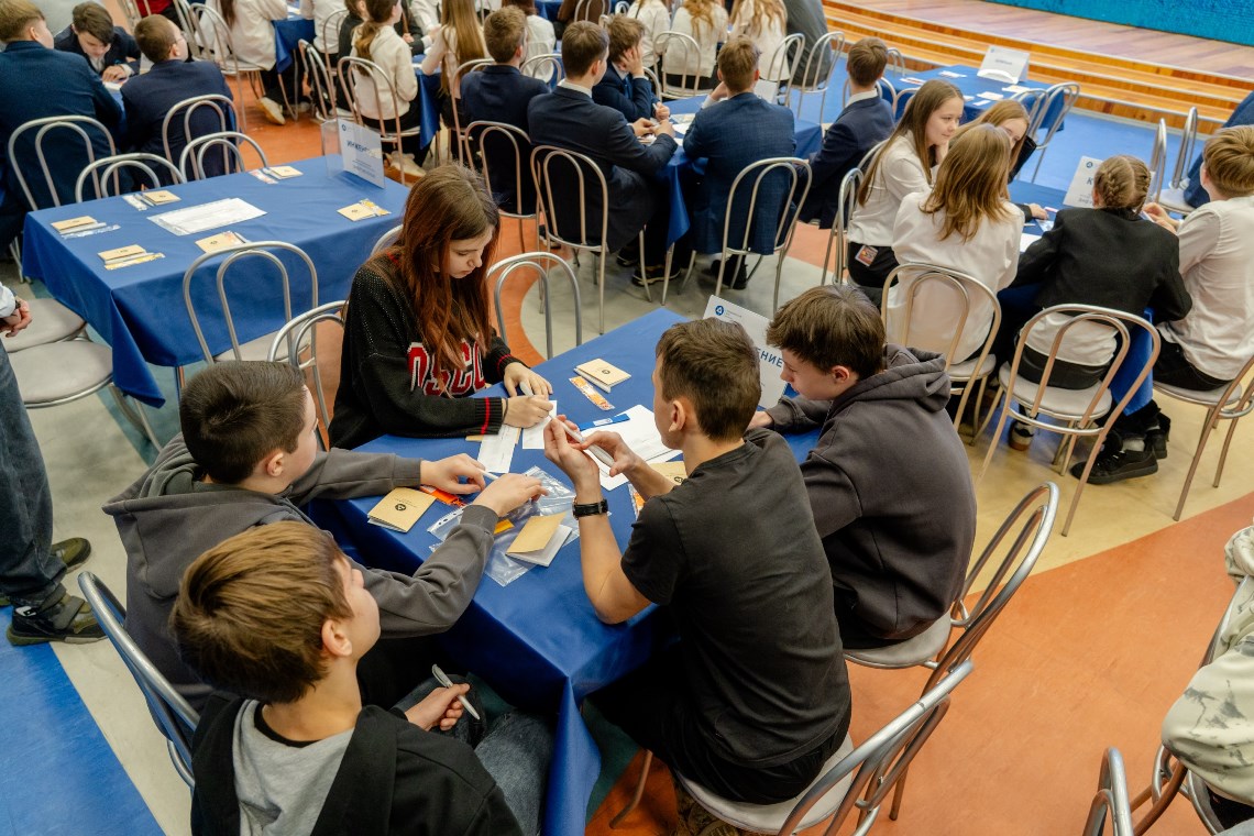 Более ста школьников приехали на Калининскую АЭС - новости Афанасий