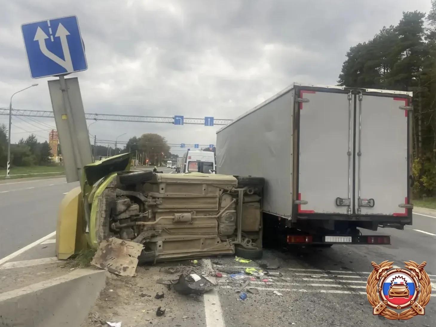 На М10 под Конаково столкнулись три автомобиля, есть пострадавшие Фото: архив редакции
