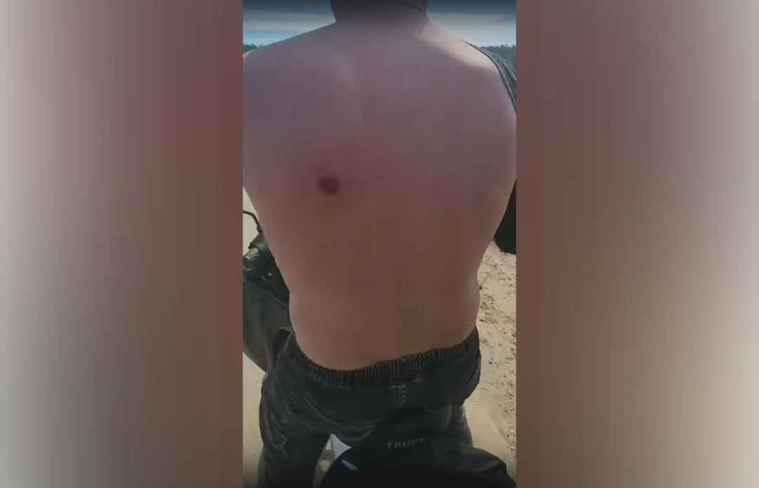 В Твери мужчина устроил стрельбу на кладбище Оригинал видео: МКУ ТО «Северо-Западный» Калининский округ